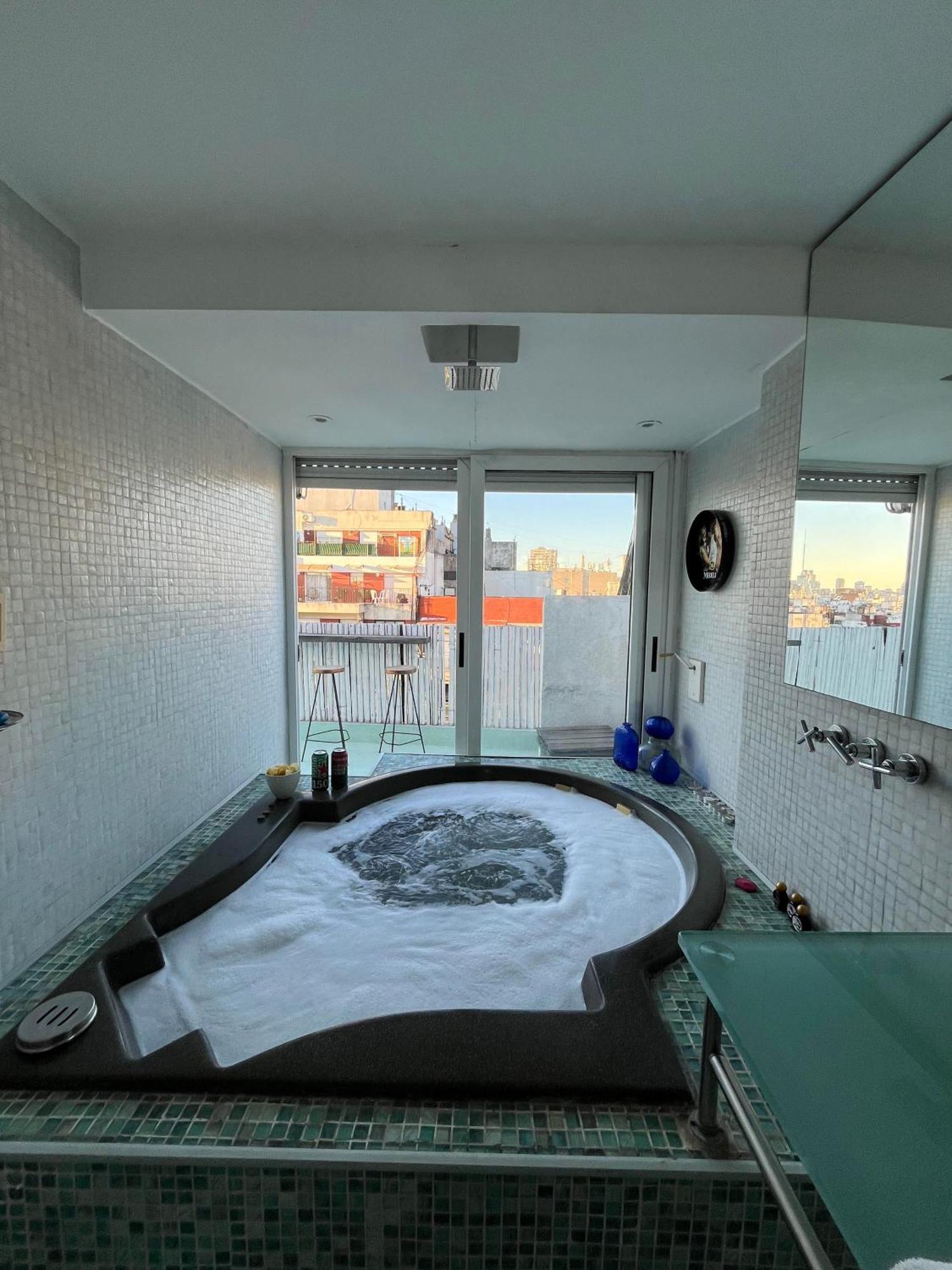 Recoleta Con Jacuzzi Y Balcon Con Parrilla Propio Apartment *